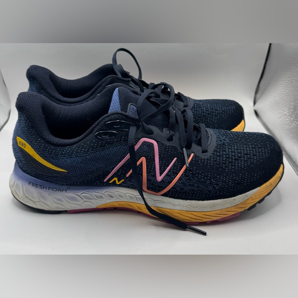 New Balance Fresh Foam X 880v12 Womens Size 10.5 Blue Pink Running Sneakers